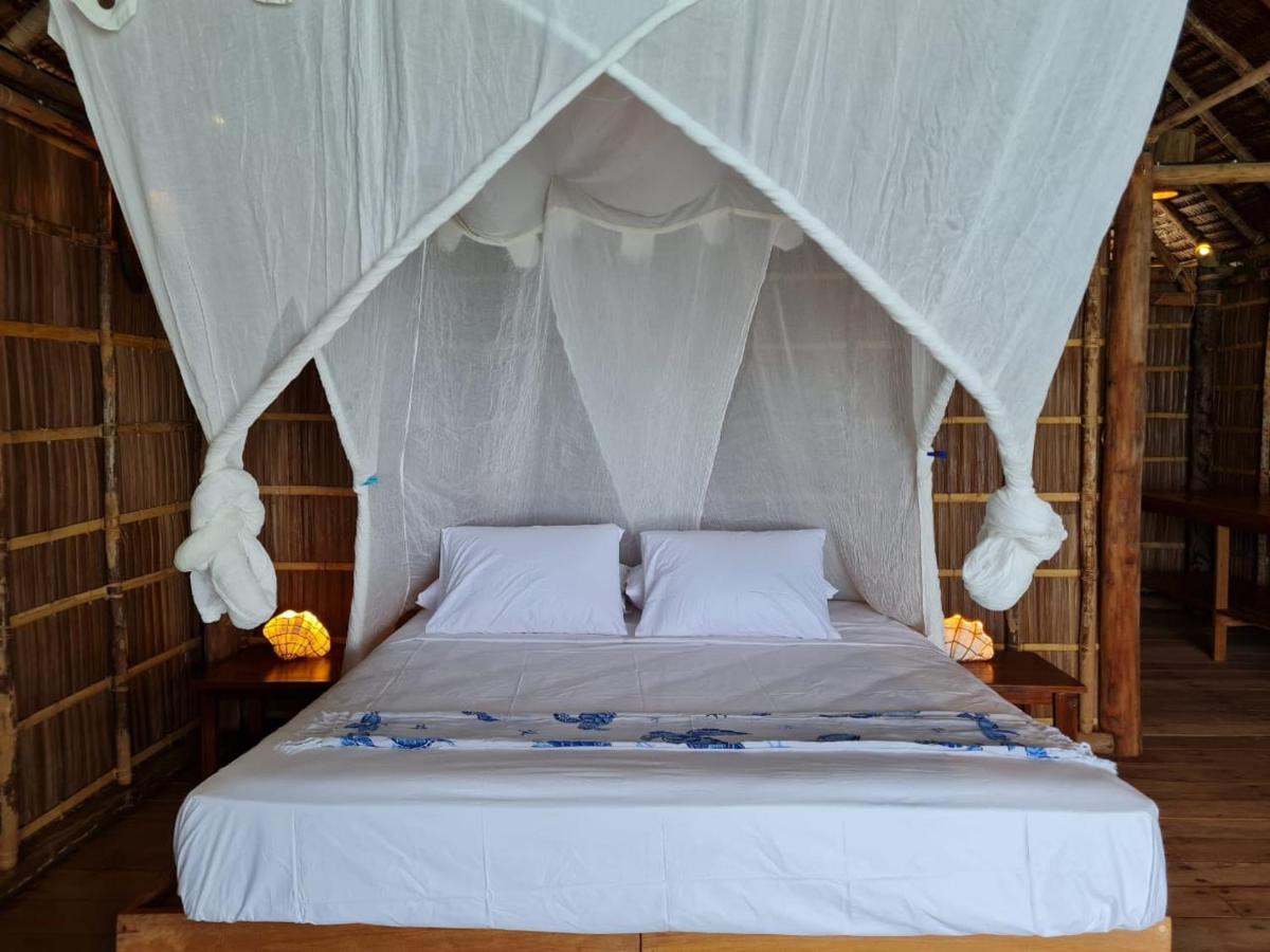 Wai Resort - Raja Ampat Pulau Birie Dış mekan fotoğraf
